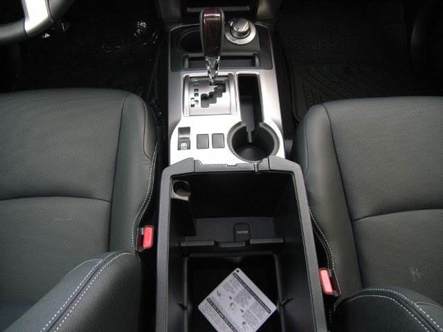2016款 丰田超霸 SR5