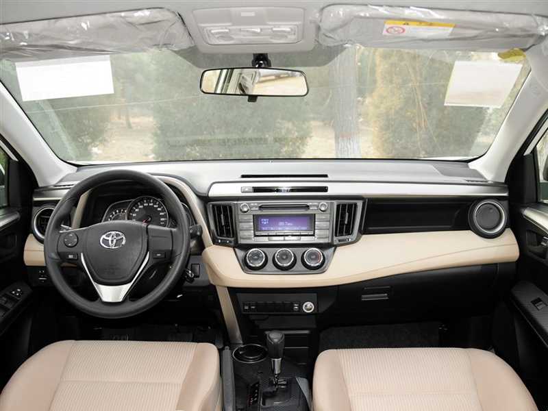 2015款 丰田RAV4 2.0L CVT两驱都市版