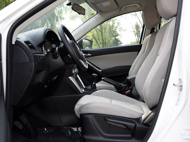 2015款 马自达CX-5 2.0L 手动两驱舒适型