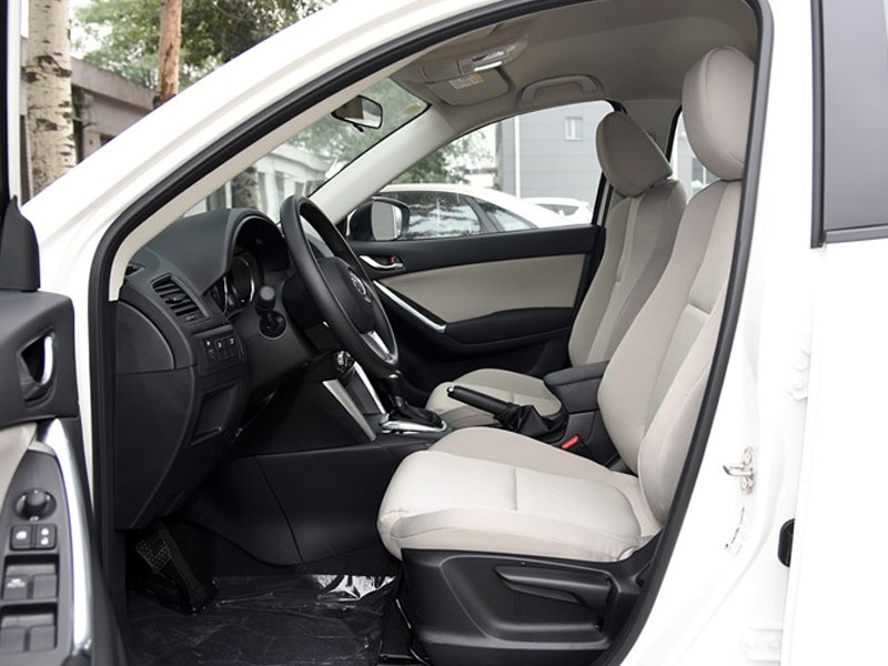 2015款 马自达CX-5 2.0L 自动两驱舒适型