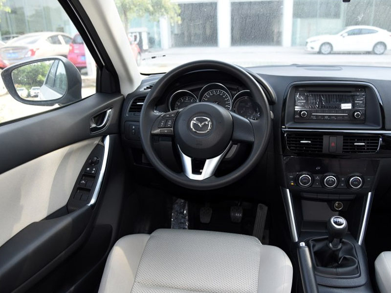2015款 马自达CX-5 2.0L 手动两驱舒适型